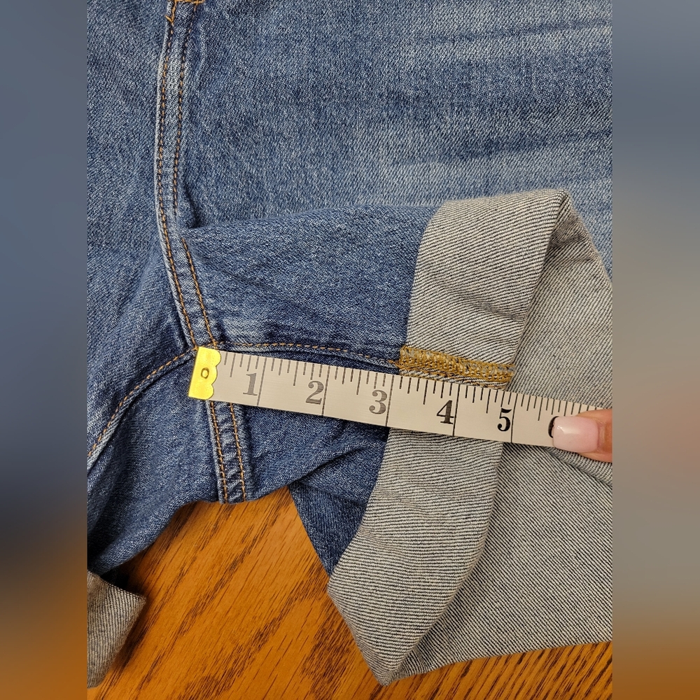 NWT Lane Bryant Size 16 Mid Rise Boyfriend Jean Shorts Medium Wash Cuffed Denim - Picture 10 of 13